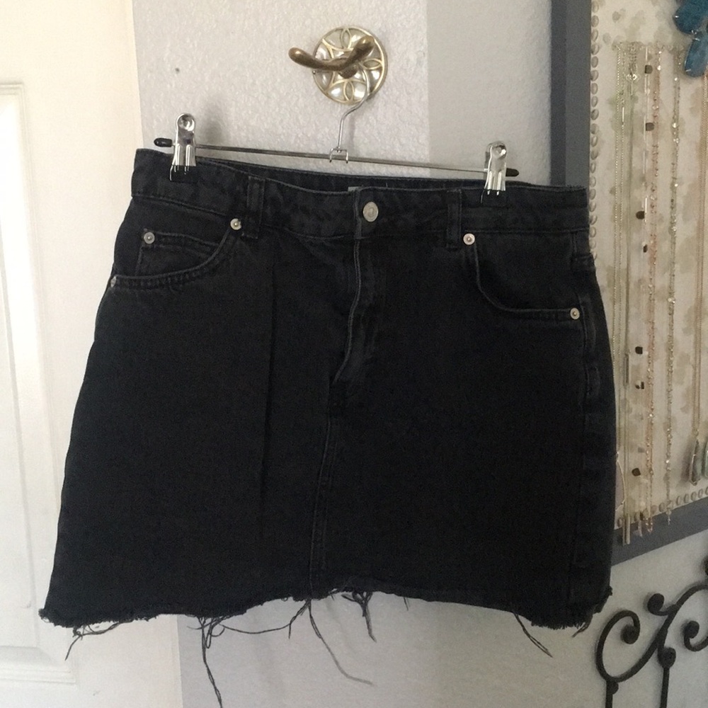 Topshop black denim skirt